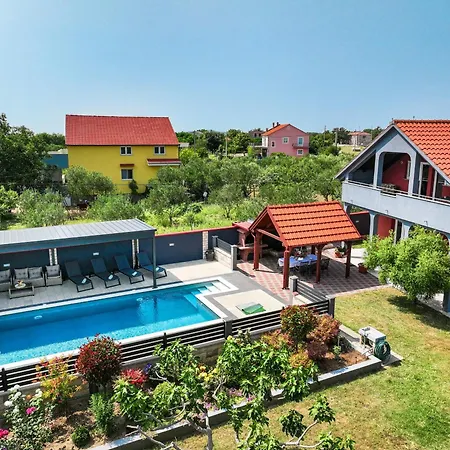 Chervil Zadarvillas Villa *
