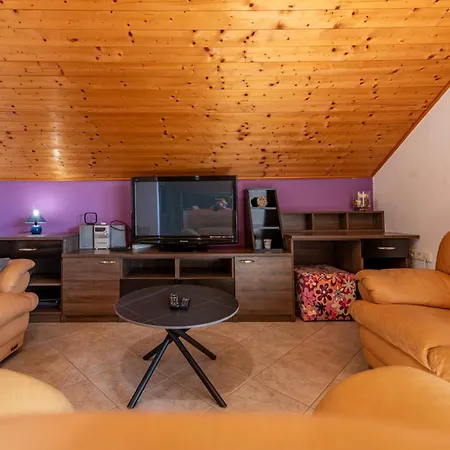 Vila Chervil Zadarvillas *